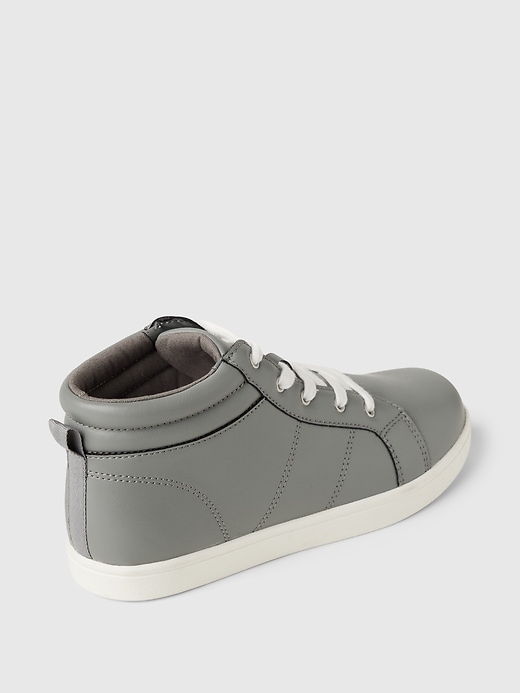 sneakers alte per bambini