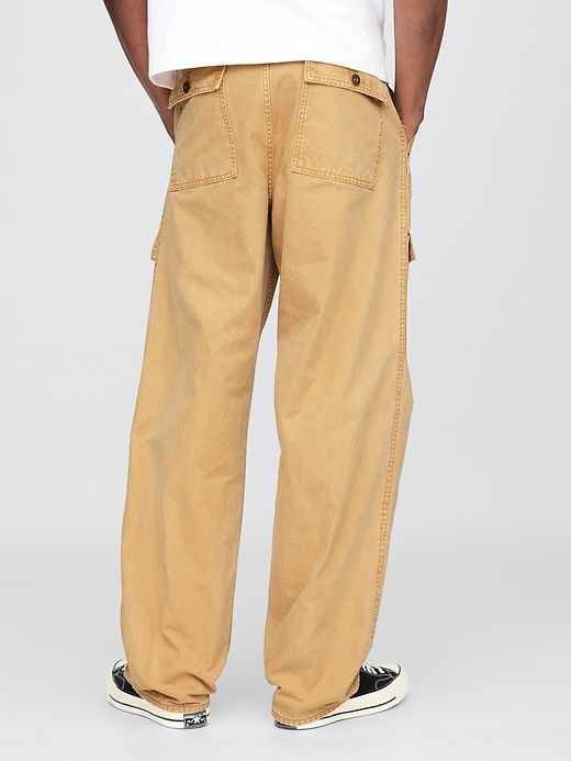 pantaloni larghi multiuso