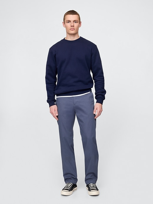 pantaloni cachi dritti moderni