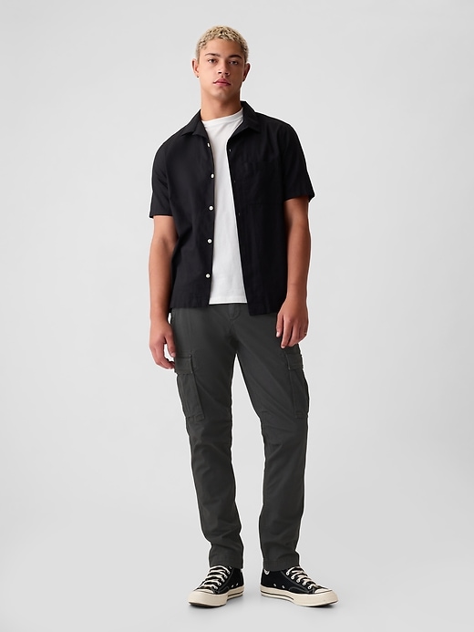 pantaloni cargo