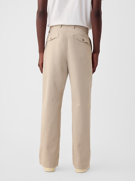 pantaloni cachi larghi moderni anni 90