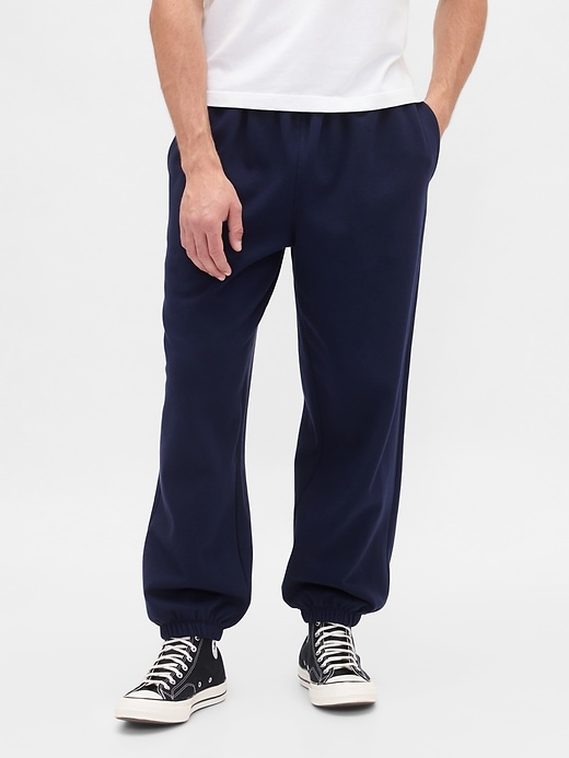 pantaloni della tuta larghi e pesanti