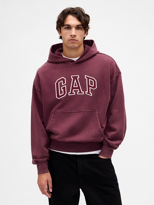 felpa con cappuccio oversize con logo pesante
