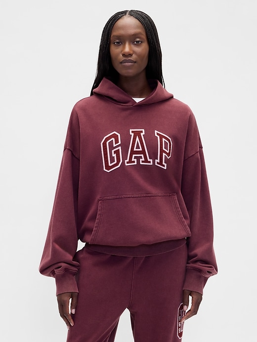 felpa con cappuccio oversize con logo pesante